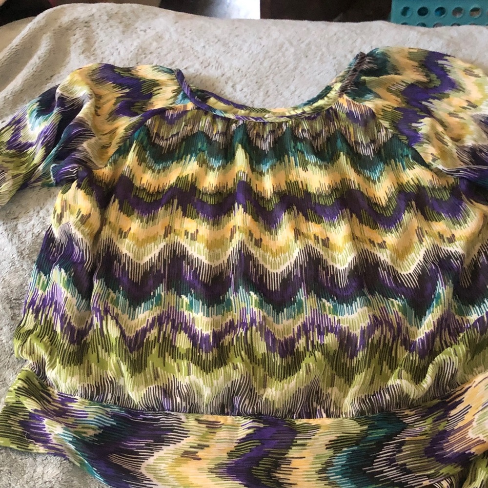 Multicolor Chevron Patterned Top - image 5